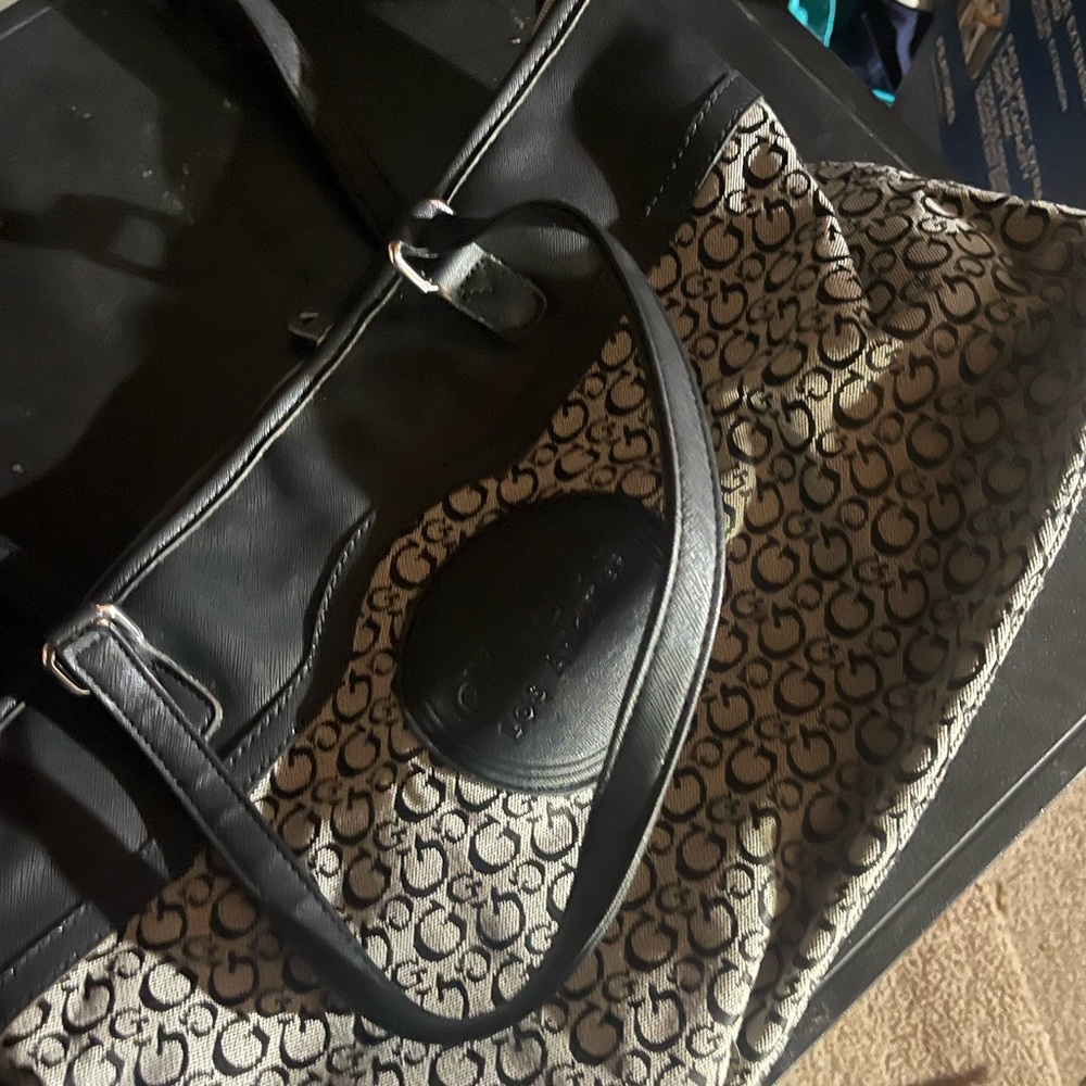 Guess Purse